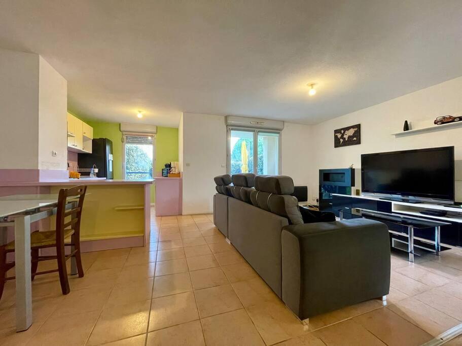L'Appartement Michelet - Parking Prive Et Gratuit - 2Km Cite Medievale Carcassonne Eksteriør bilde